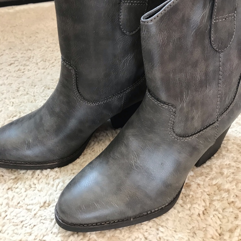 Madden Girl - Women’s Low-calf Cowboy Boots - NBW